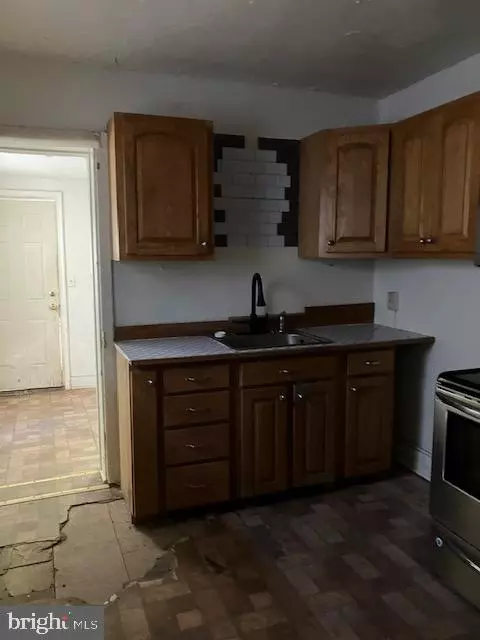 Wilmington, DE 19801,607 N MONROE ST