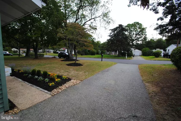 Mount Laurel, NJ 08054,432 HEMLOCK LN