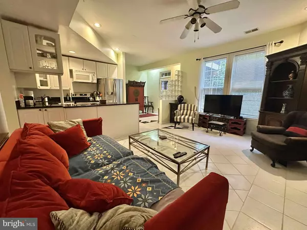 2403 SHREVE HILL RD, Dunn Loring, VA 22027