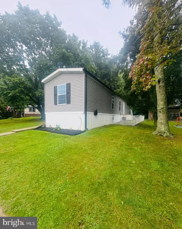 Mullica Hill, NJ 08062,31 MAPLE AVE