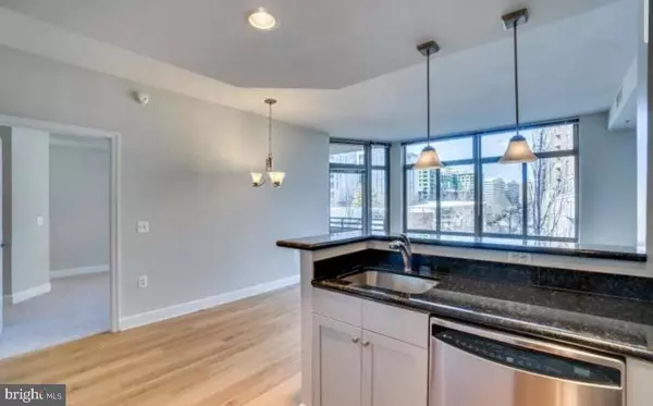 3650 S GLEBE RD #244, Arlington, VA 22202