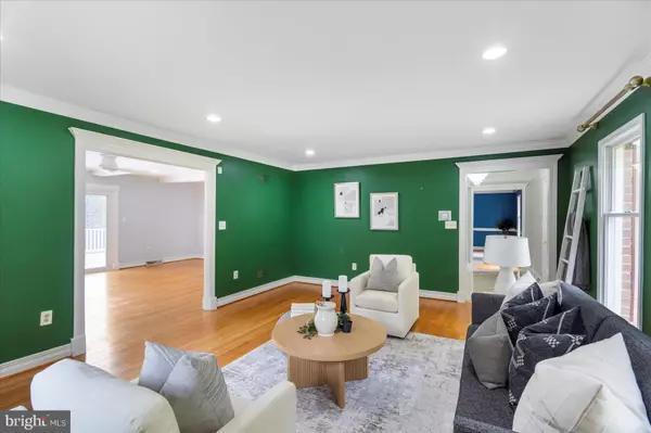 Cockeysville, MD 21030,57 MONTVIEU CT