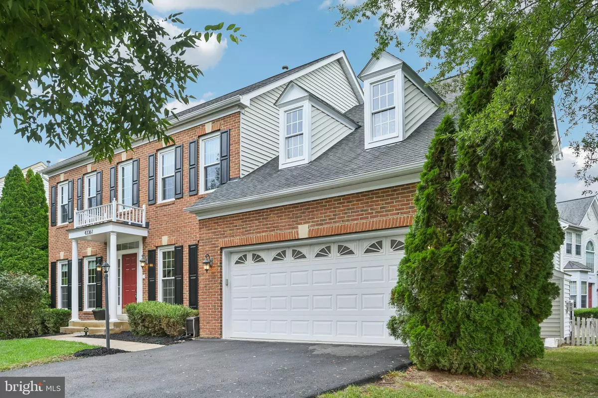 Ashburn, VA 20147,43361 DEEPSPRING CT