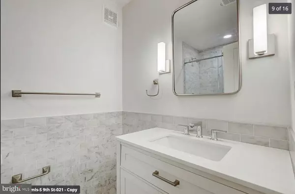 Philadelphia, PA 19107,261-269 S 9TH ST #606