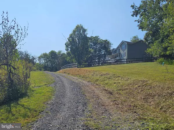 Front Royal, VA 22630,510 WINDY PINES RD