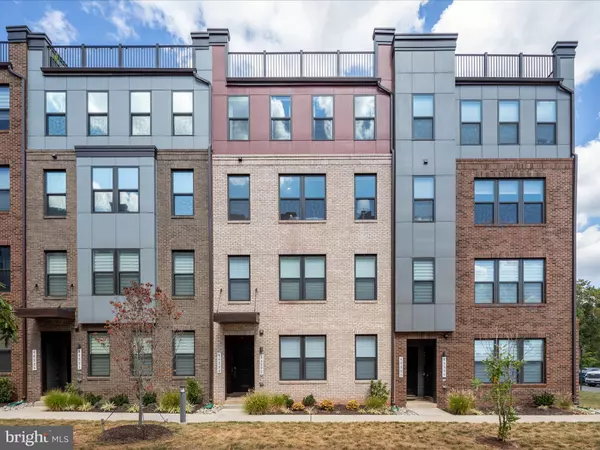 44533 WOLFHOUND SQ, Ashburn, VA 20147