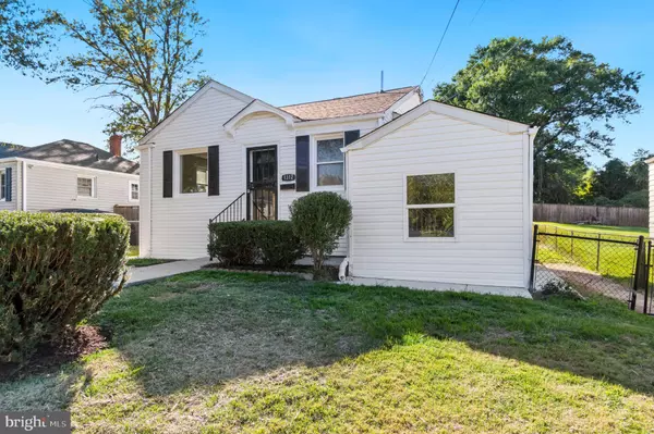 1312 DUNBAR OAKS DR, Capitol Heights, MD 20743