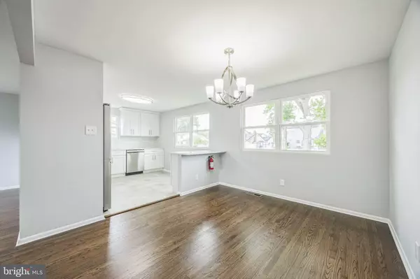 Somerdale, NJ 08083,813 WESSEX LN