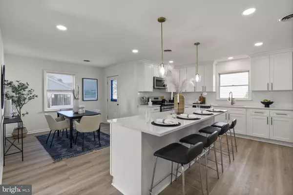 Sparrows Point, MD 21219,2806 BAY DR