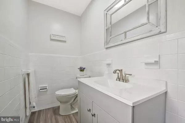 Gambrills, MD 21054,717 MD RT 3 NORTH LN