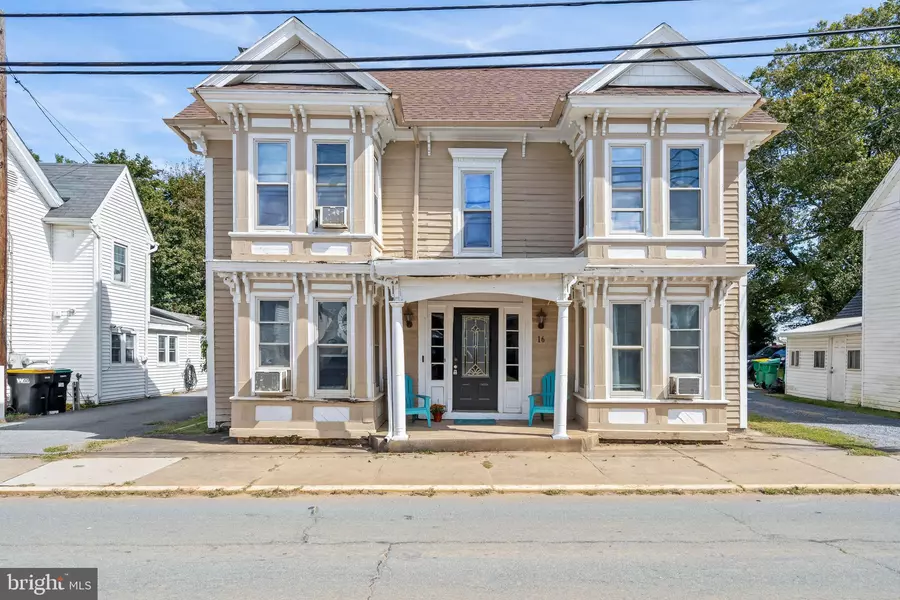 16 S MAIN ST, Magnolia, DE 19962