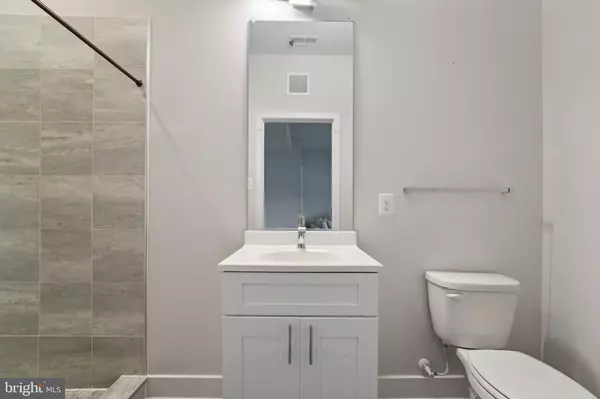 Glen Burnie, MD 21061,7728 LEXINGTON CT