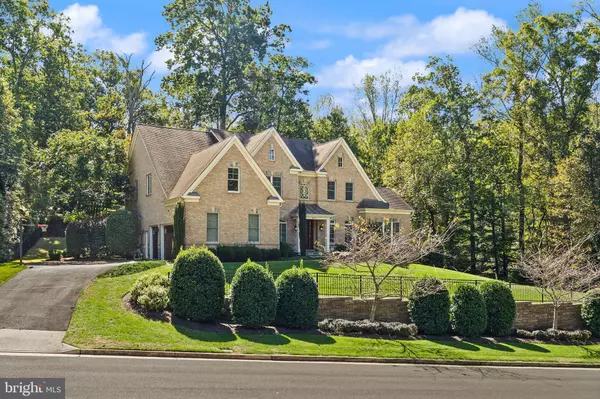 Vienna, VA 22182,9603 THISTLE RIDGE LN