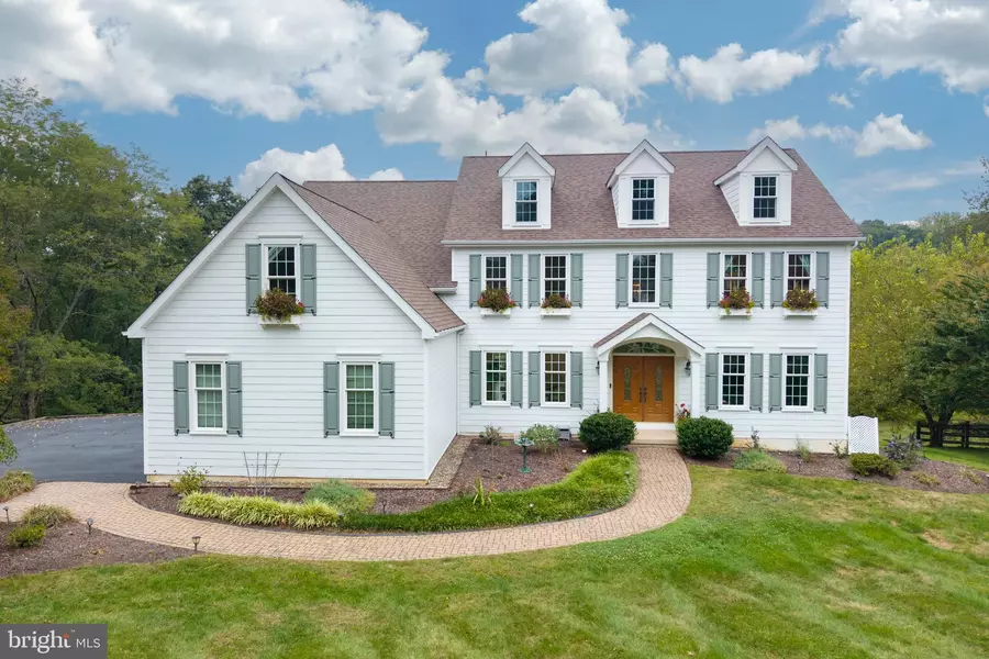 974 REGIMENTAL DR, West Chester, PA 19382