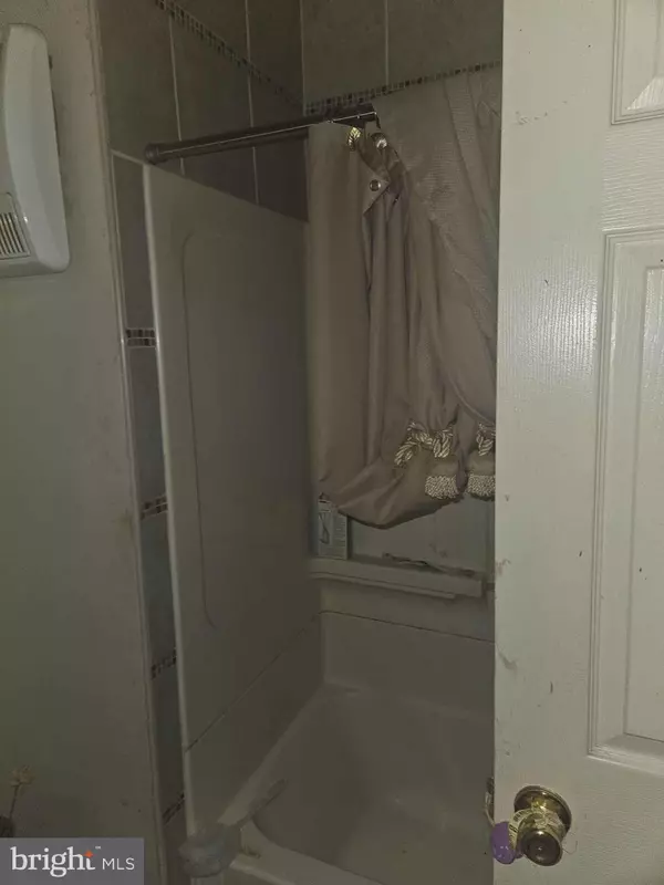 Philadelphia, PA 19143,5318 CEDAR AVE