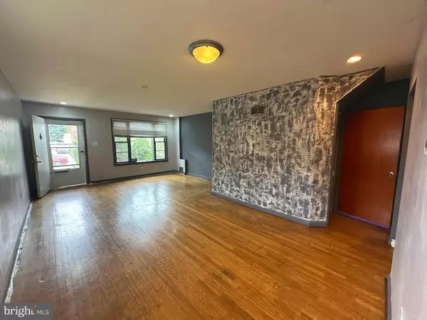 Silver Spring, MD 20903,1018 RUATAN ST