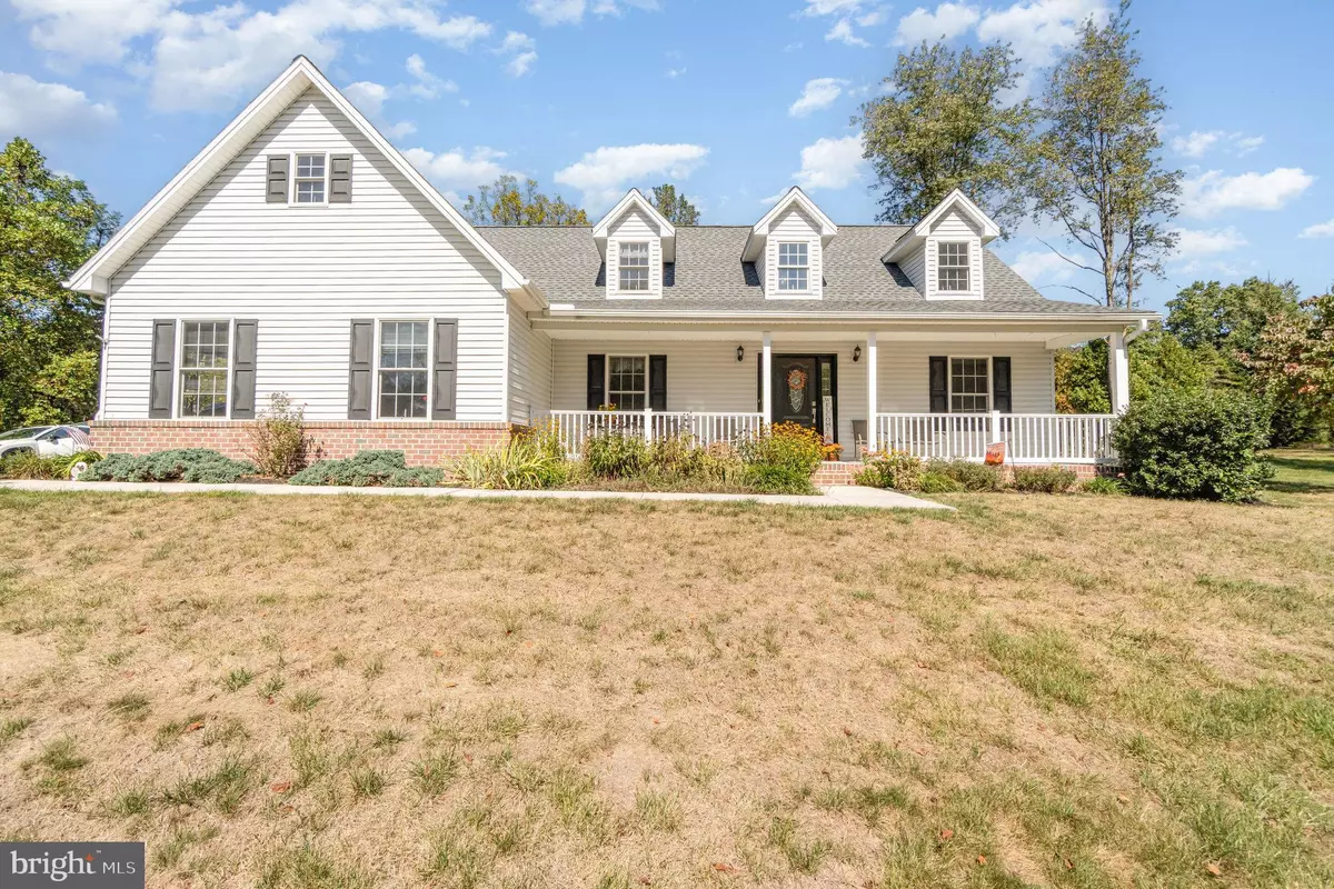 Dauphin, PA 17018,735 HUNT MEADOW DR