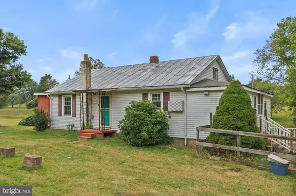 3706 CATLETT RD, Catlett, VA 20119