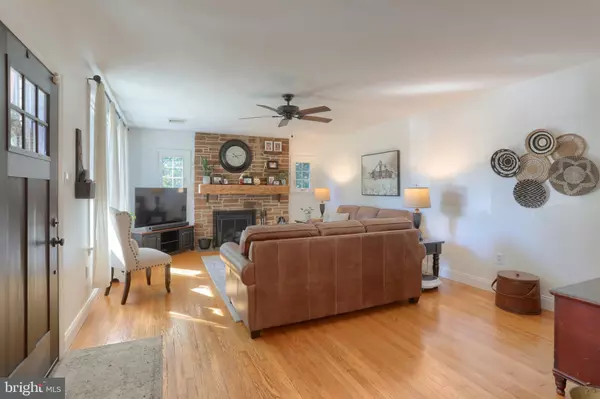 Harrisburg, PA 17111,1531 BRAEWOOD DR