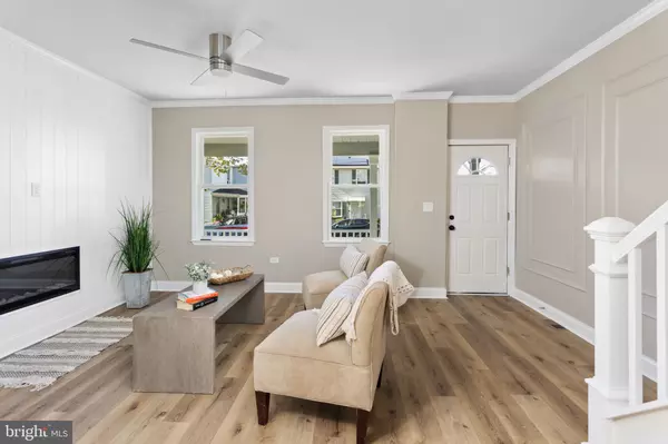 Florence, NJ 08518,1006 W 3RD ST W