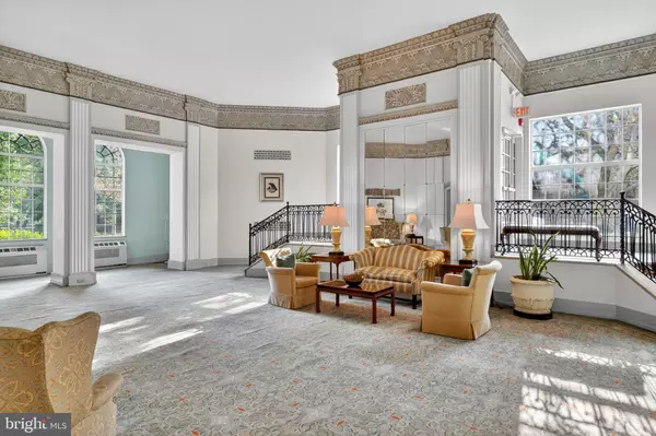 Washington, DC 20016,4000 CATHEDRAL AVE NW #208B