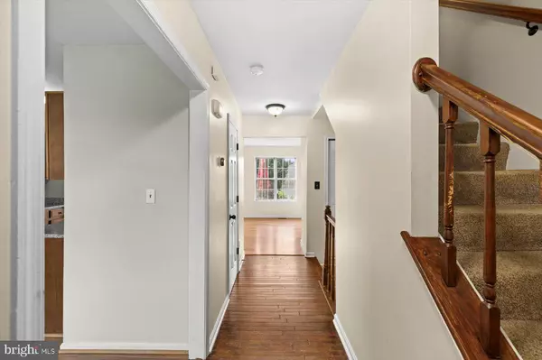 Stafford, VA 22556,16 TALL OAKS CT