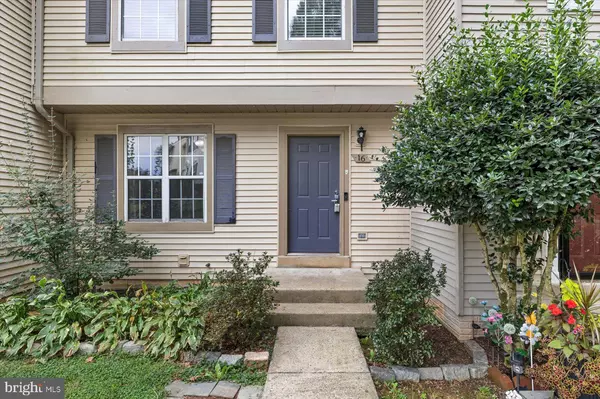 Stafford, VA 22556,16 TALL OAKS CT