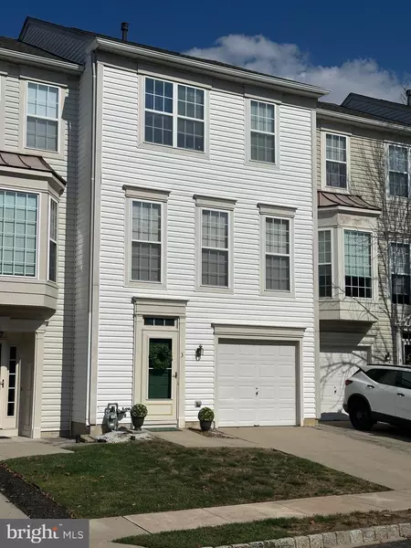 3 FIRETHORN LN, Delran, NJ 08075