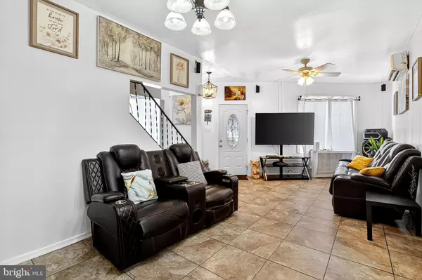 Philadelphia, PA 19140,610 RISING SUN AVE