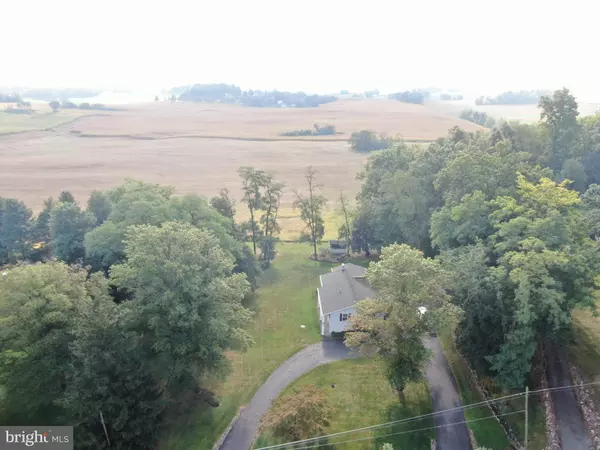 Chambersburg, PA 17202,1910 SPRINGVIEW DRIVE