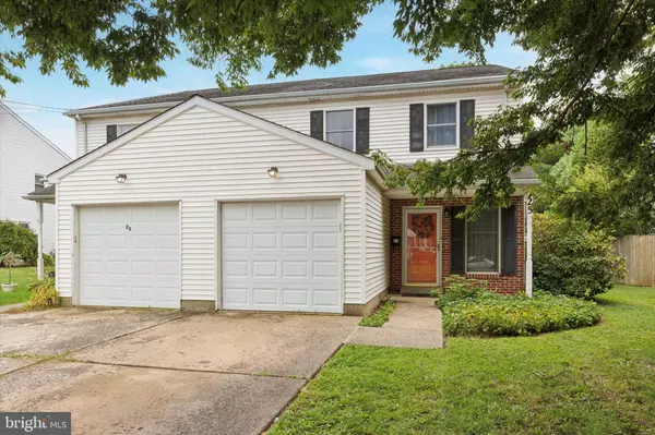 25 HIGHLAND AVE, Lansdale, PA 19446