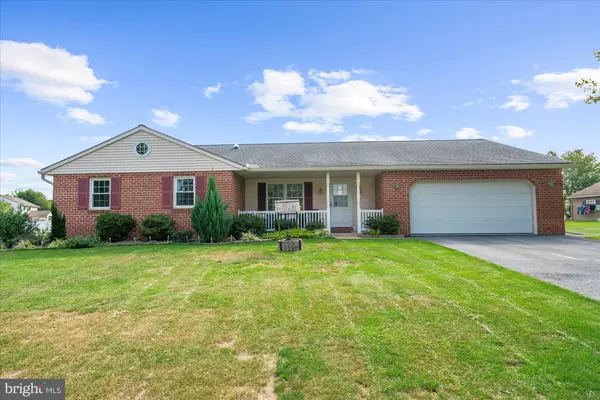 111 OATFIELD DR, Denver, PA 17517