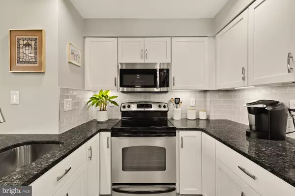 Washington, DC 20009,1715 15TH ST NW #401