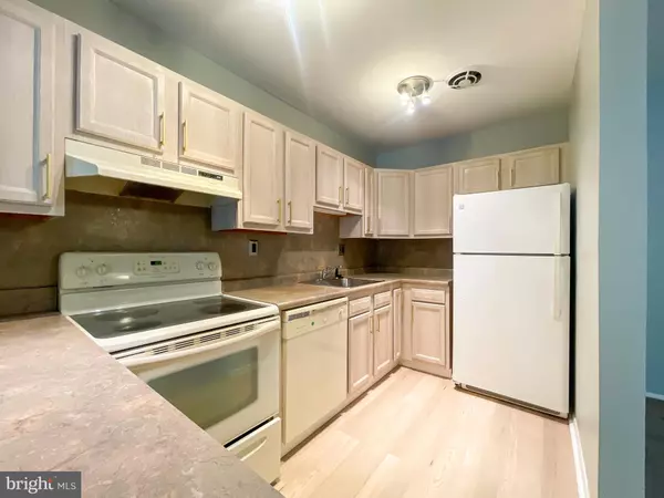 Elkins Park, PA 19027,46 TOWNSHIP LINE RD #209