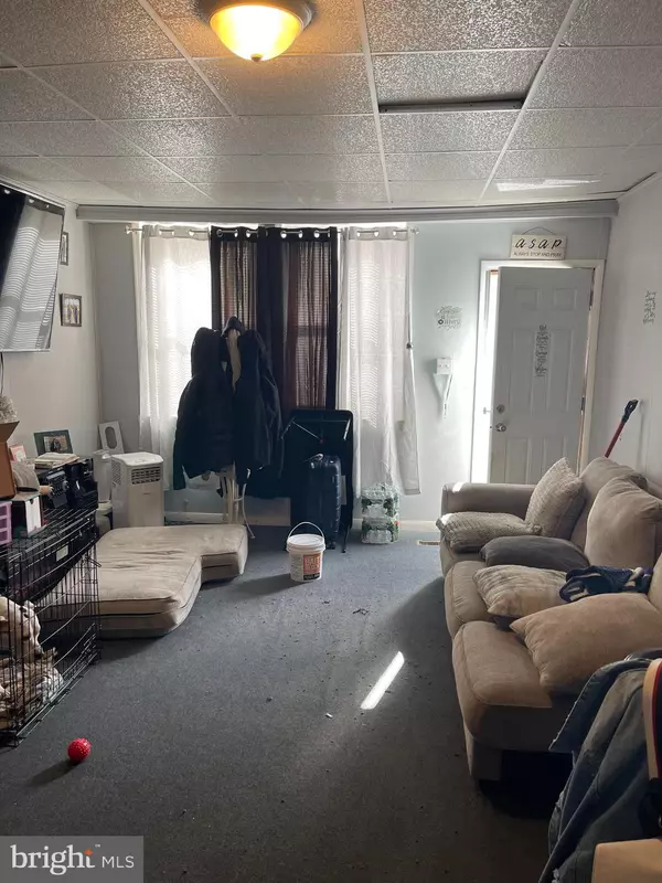 Philadelphia, PA 19124,5122 GLENLOCH ST