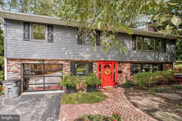 Annandale, VA 22003,3717 CHANEL RD