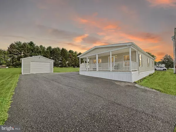 Mertztown, PA 19539,334 OLD TOPTON RD