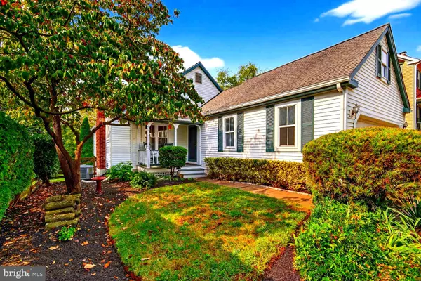 Leesburg, VA 20175,332 LOUDOUN ST SW