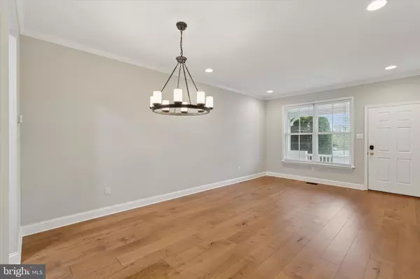 Chalfont, PA 18914,241 COVENTRY RD