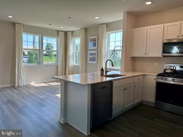Westampton, NJ 08060,2 NELSONS WAY