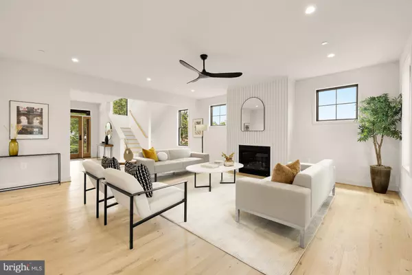 Chevy Chase, MD 20815,2701 BLAINE DR