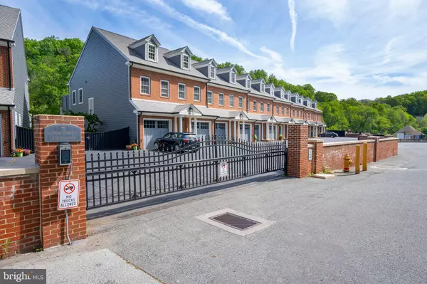 Wilmington, DE 19806,118 BANCROFT MILLS RD