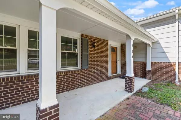 Westminster, MD 21157,934 WINCHESTER DR