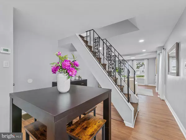 Trenton, NJ 08620,201 MAIN ST