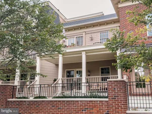 130 N CLINTON ST, Doylestown, PA 18901