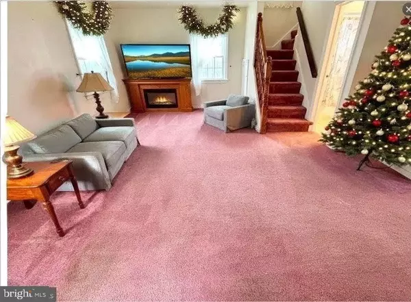 Carneys Point, NJ 08069,393 MANOR AVE