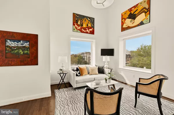 Washington, DC 20010,1249 KENYON ST NW #4