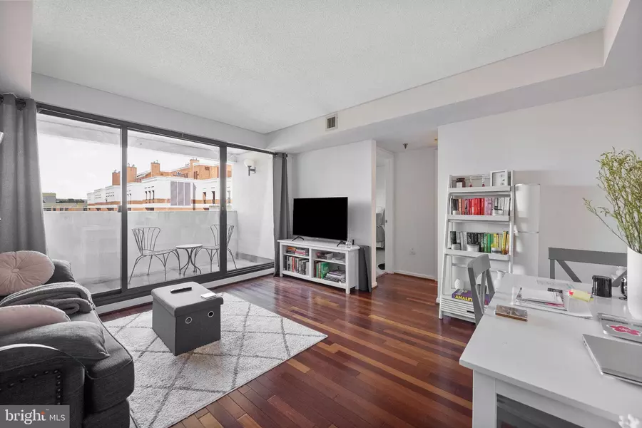 2311 M ST NW #904, Washington, DC 20037