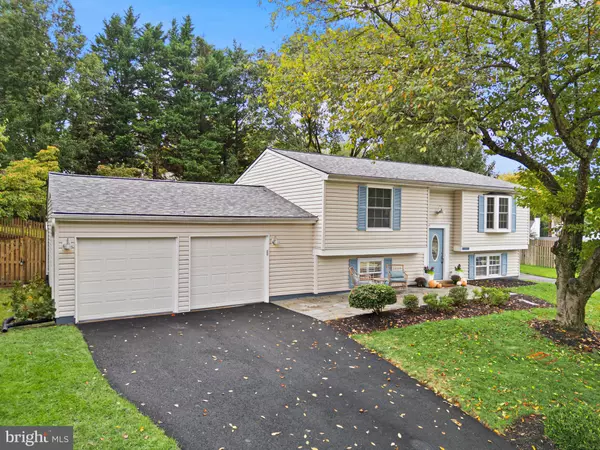13987 CABELLS MILL DR, Centreville, VA 20120