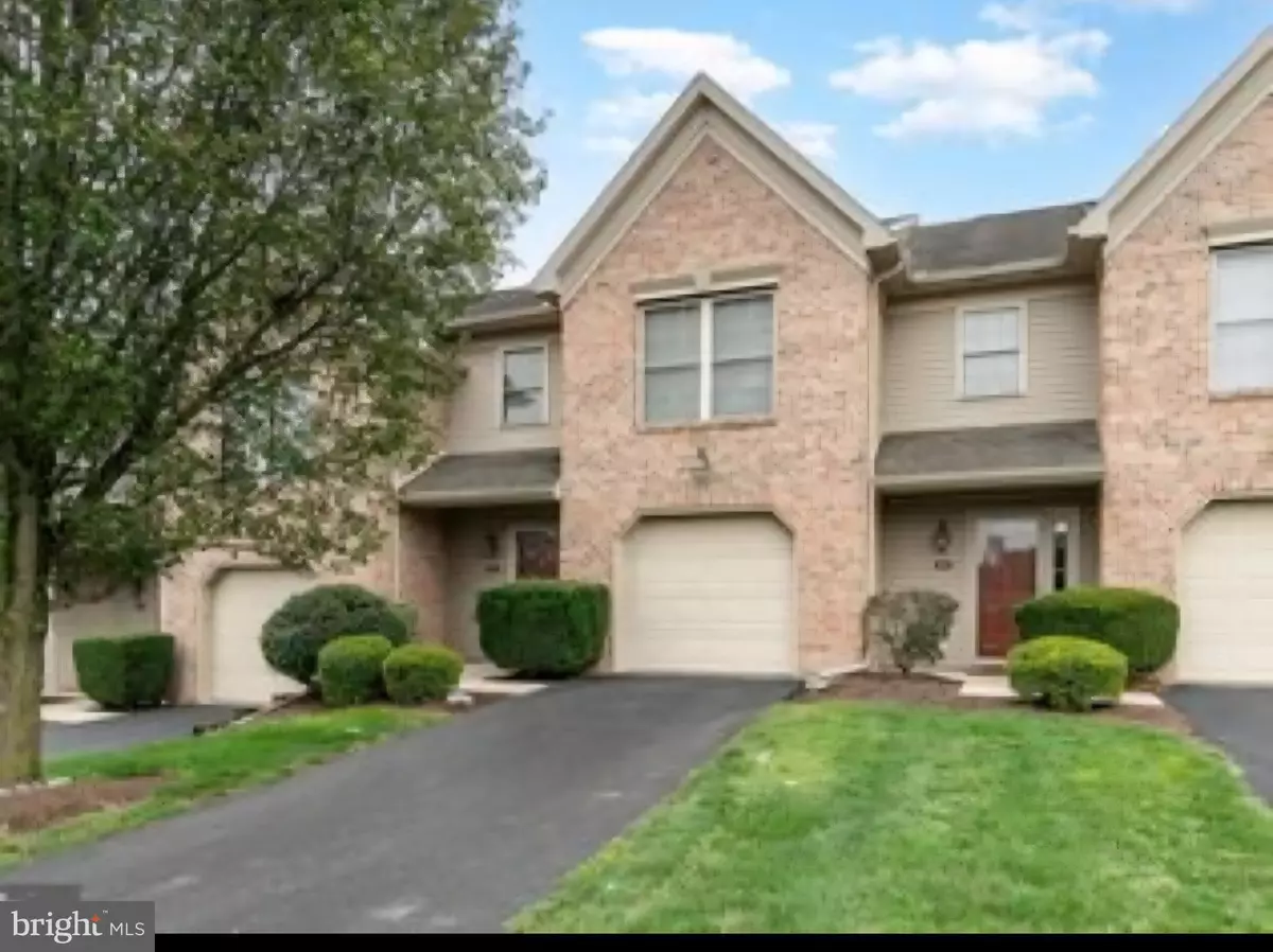 Mechanicsburg, PA 17055,471 STONEHEDGE LANE